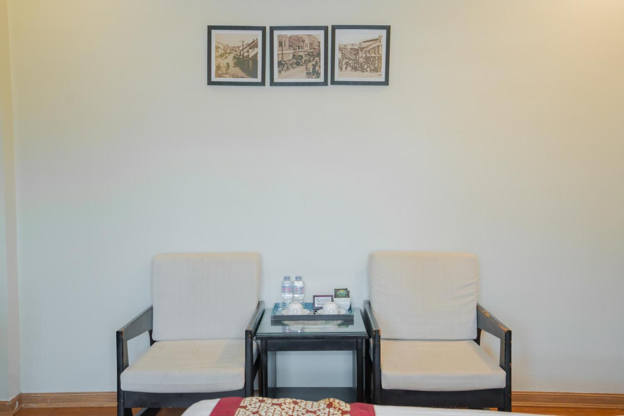 Ha Noi Lake View Hotel & Travel Ханой Екстер'єр фото