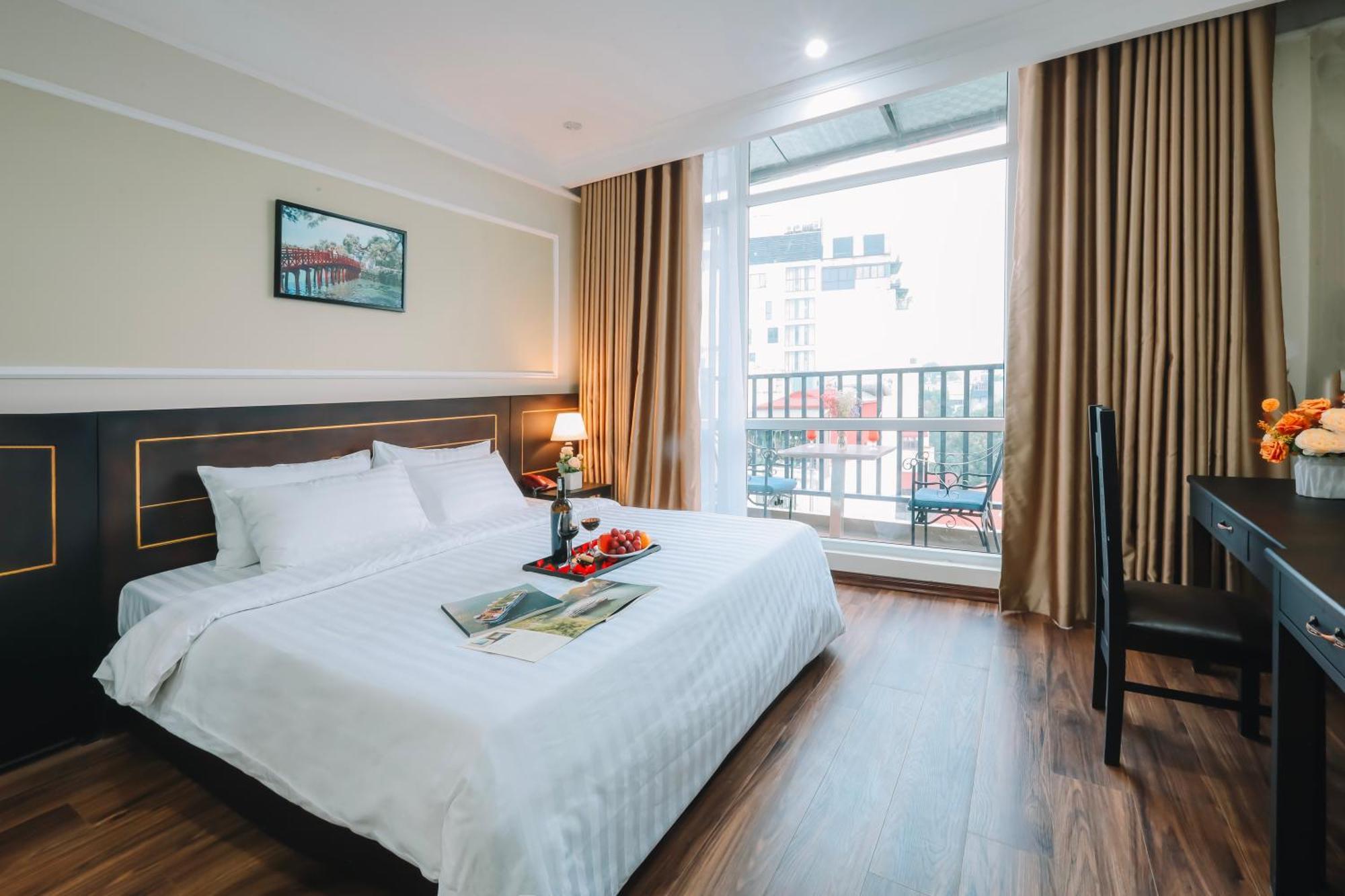 Ha Noi Lake View Hotel & Travel Ханой Екстер'єр фото