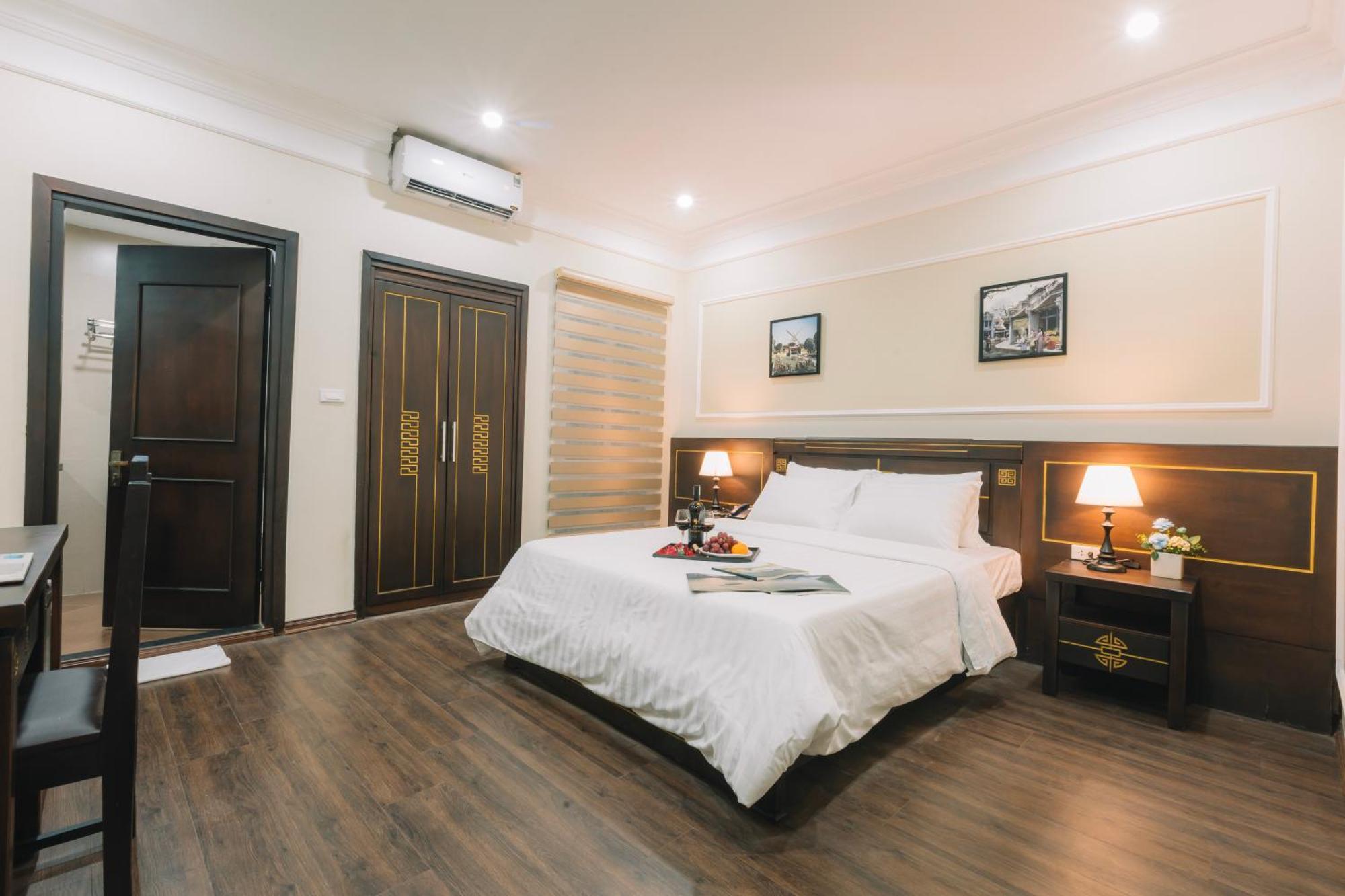 Ha Noi Lake View Hotel & Travel Ханой Екстер'єр фото