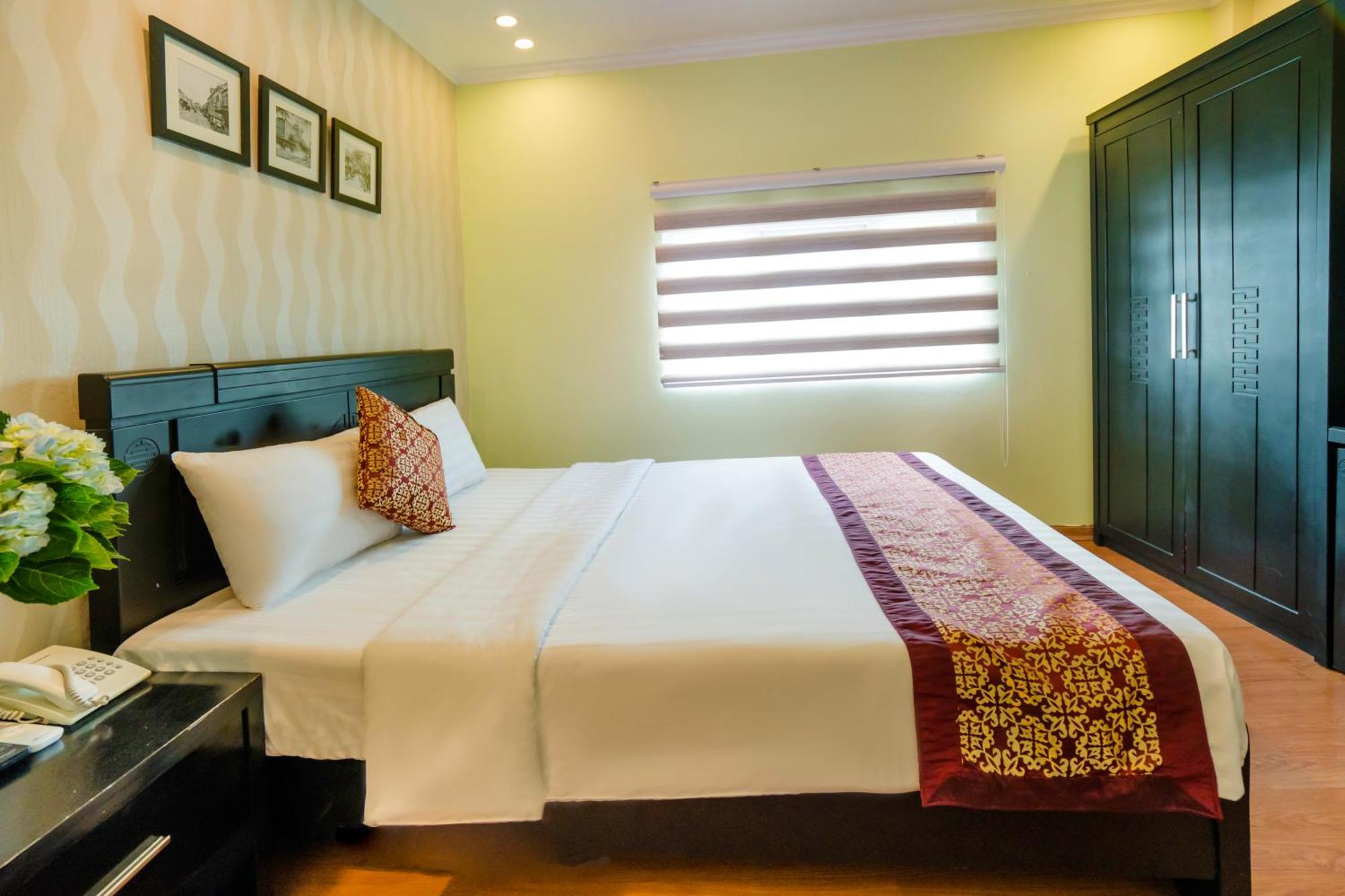 Ha Noi Lake View Hotel & Travel Ханой Екстер'єр фото