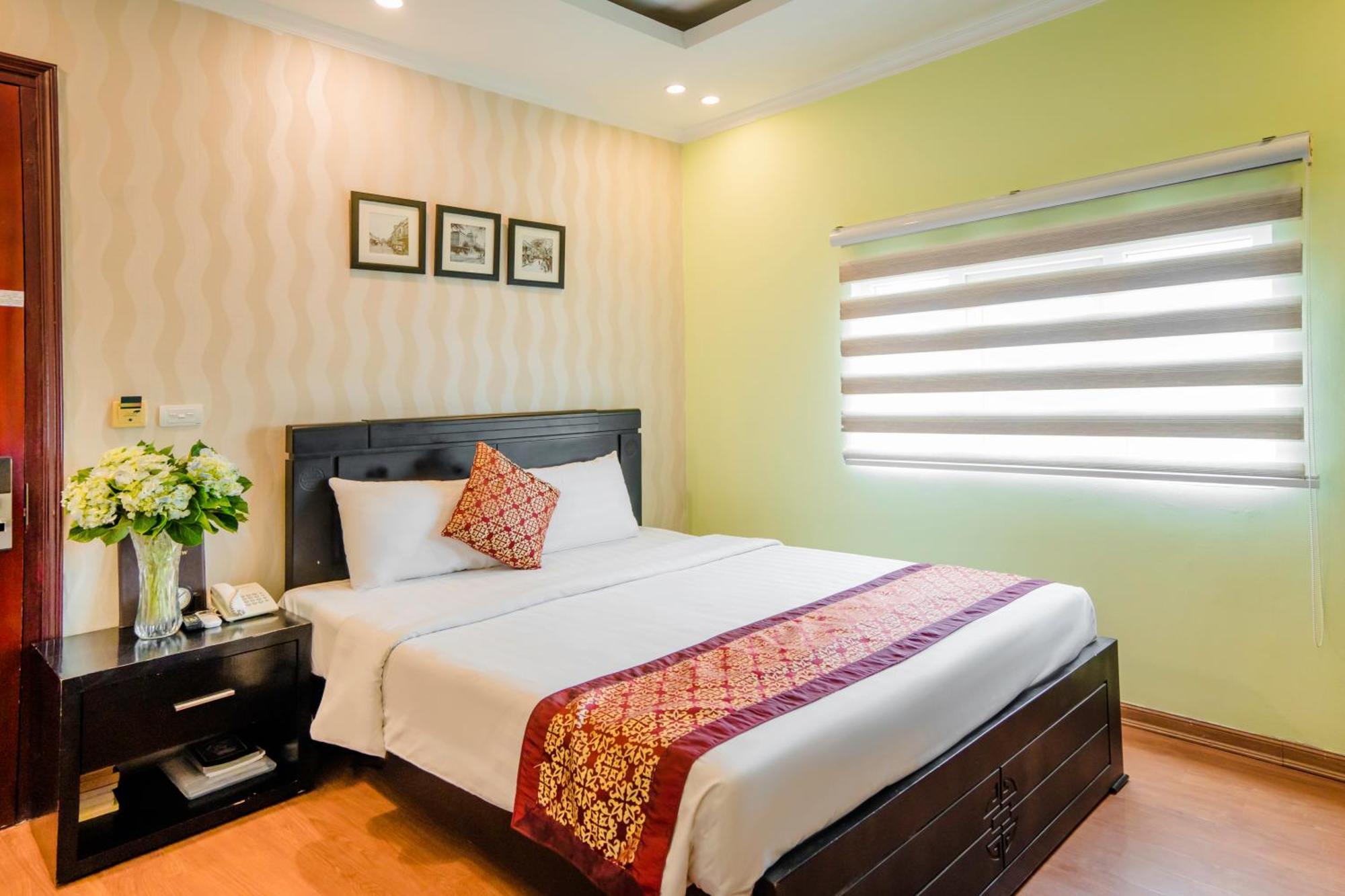 Ha Noi Lake View Hotel & Travel Ханой Екстер'єр фото